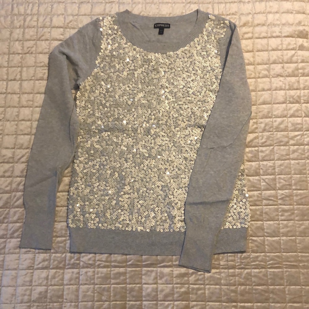 Grey sequined sparkly sweater from Express. Size S